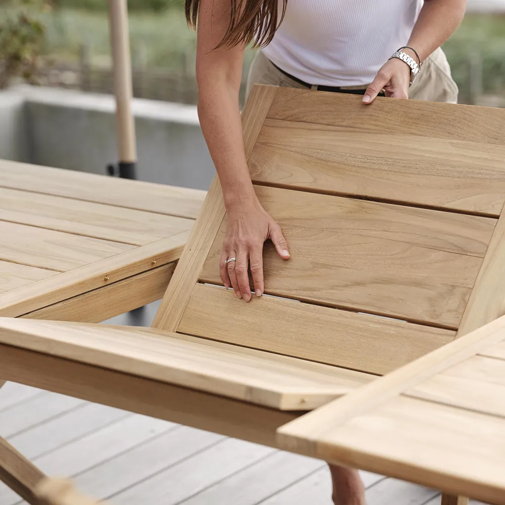 Brutus Esstisch 100x200-265 cm Teakholz