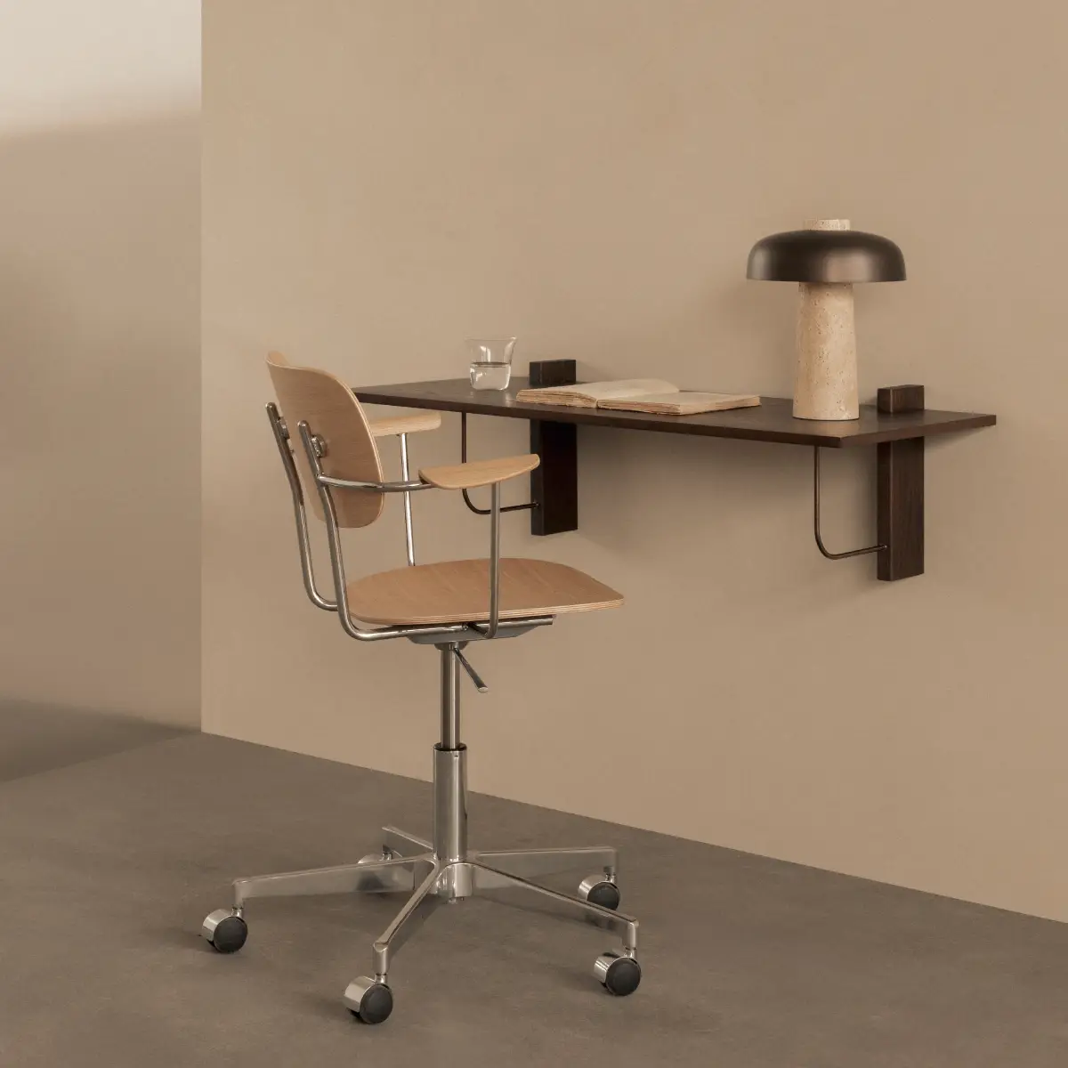 Wandmontierter Schreibtisch mit Konsole, dunkle Eiche