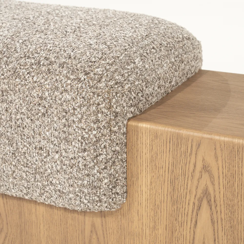 Bank George Taupe