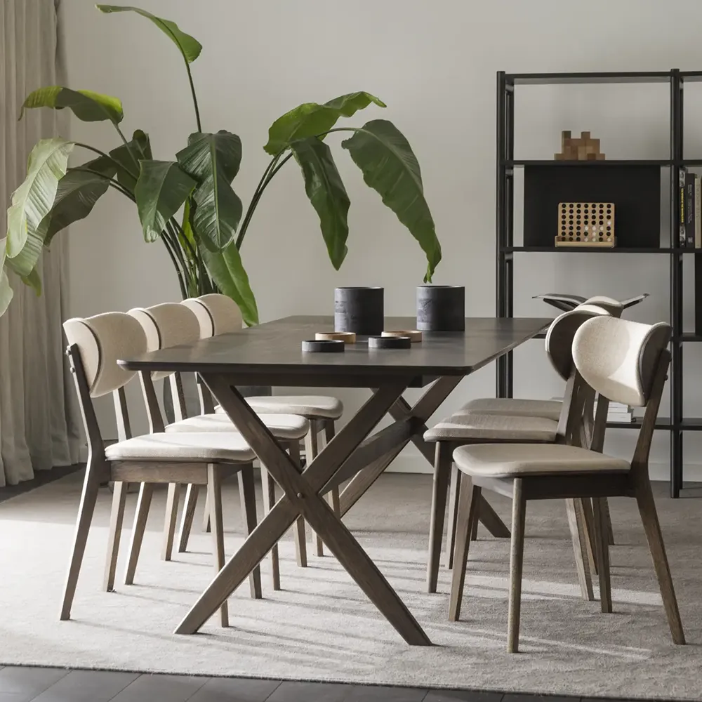 Kato Esszimmerstuhl braune Eiche/beigen Stoff