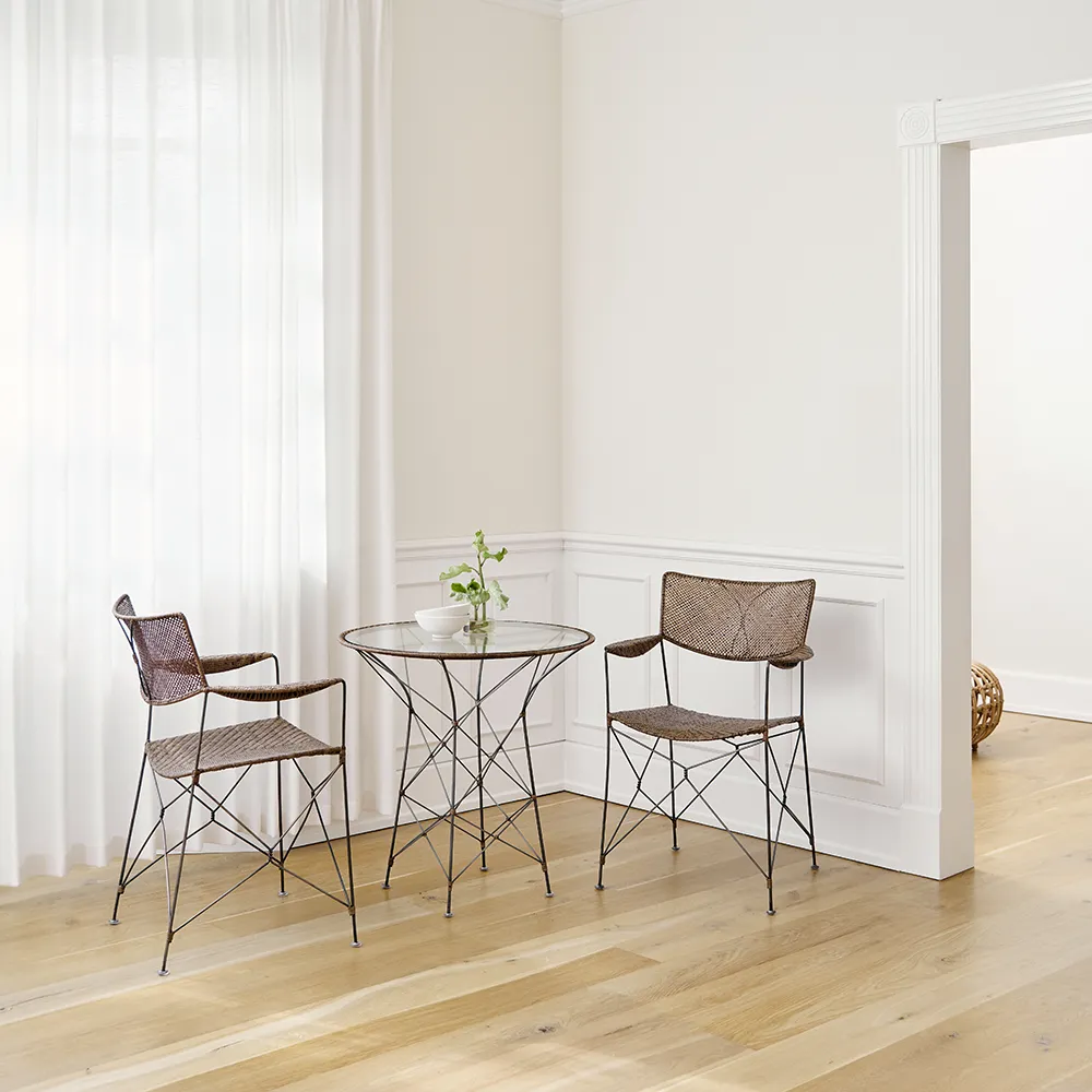  Funkiger Café-Tisch mit Glas-Haselnuss-