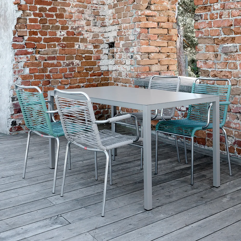 Mya Armlehnstuhl grau