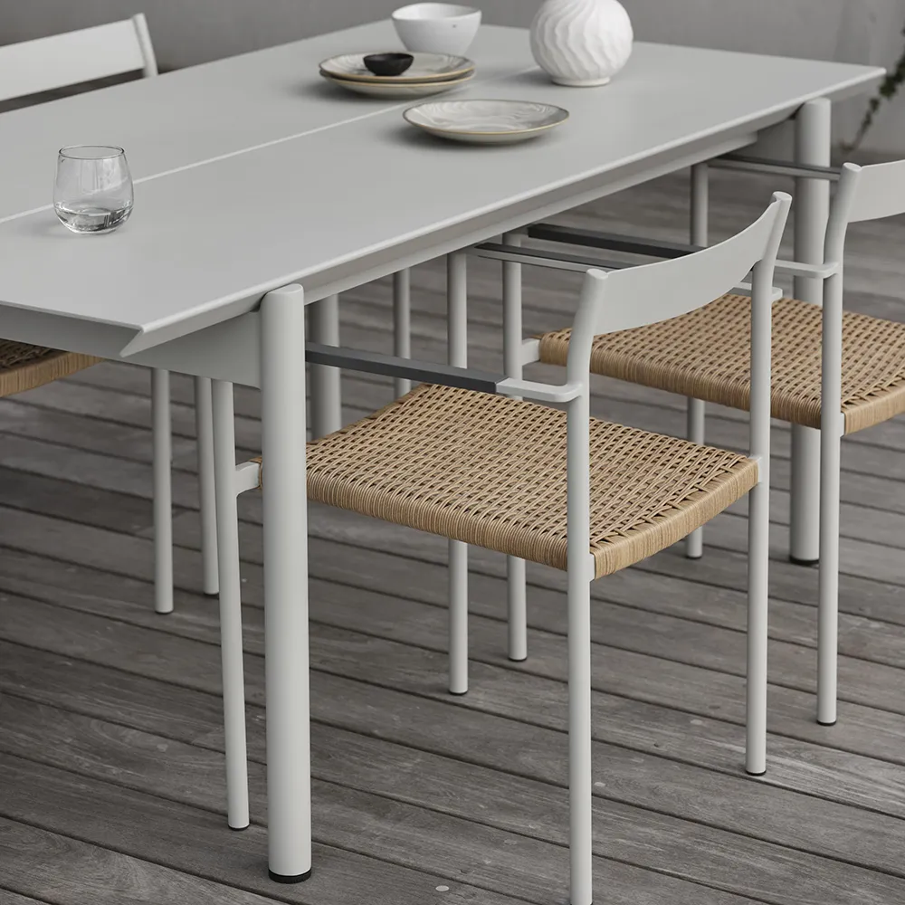 B45 Esstisch 92x180 cm Hellgrau