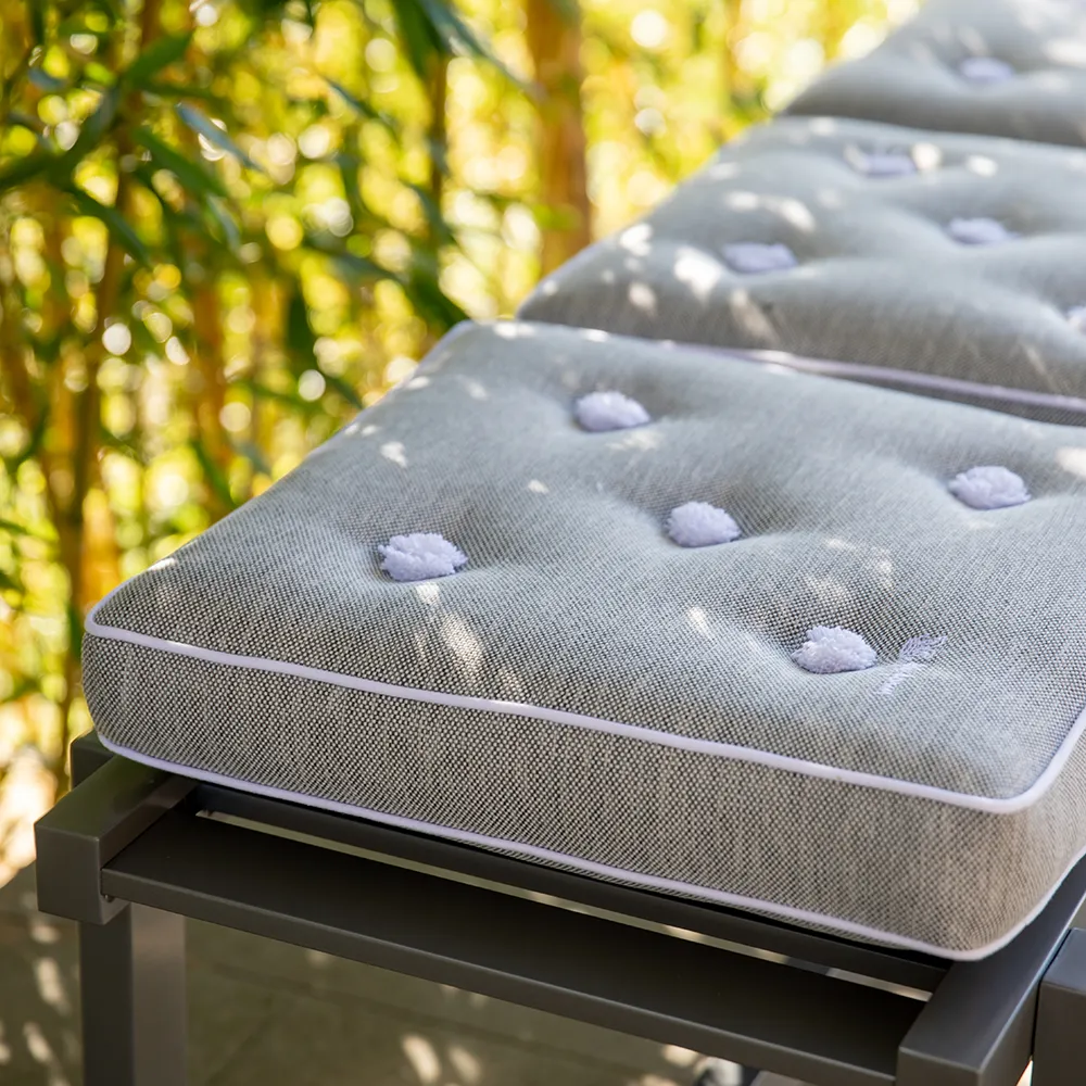 Bank 135cm Grau Aluminium