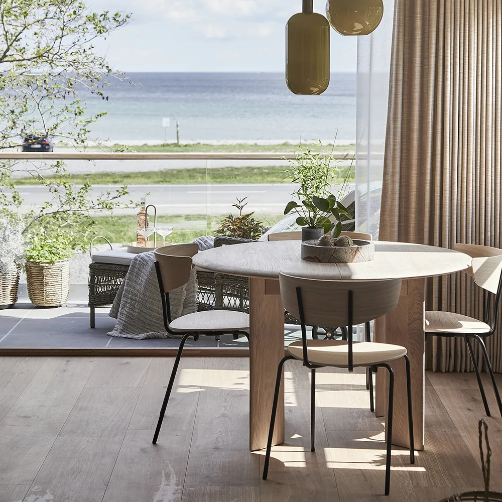 Bevel Esstisch Ø117 cm - White Oiled Oak