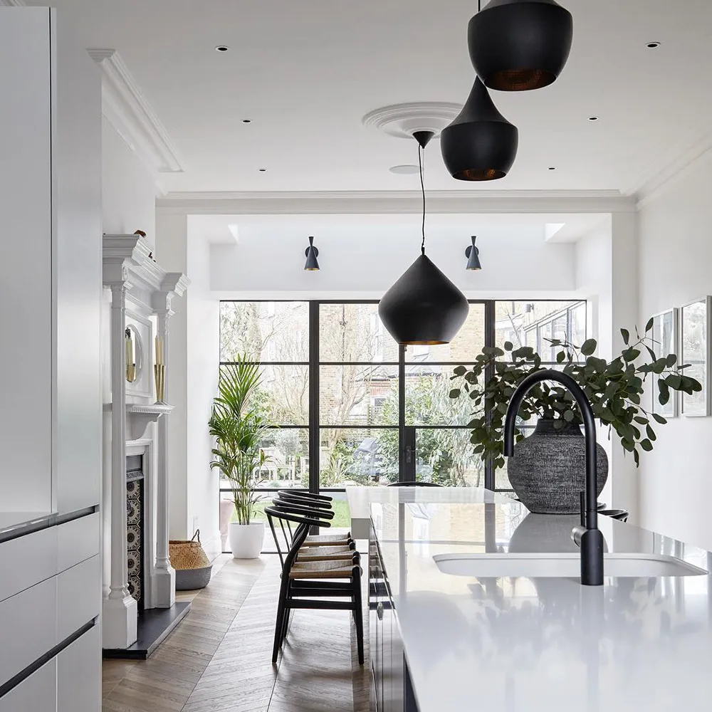 Beat Pendant Fat Black LED