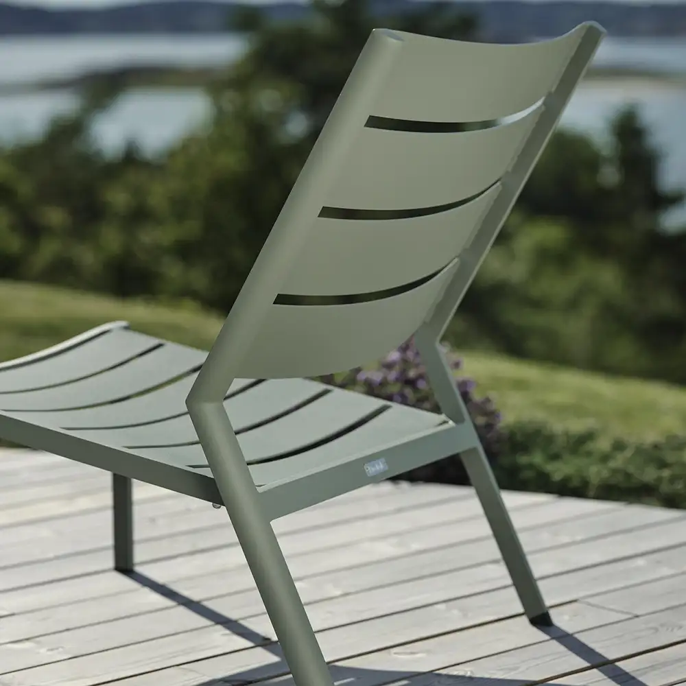 Delia Relaxsessel staubig grün