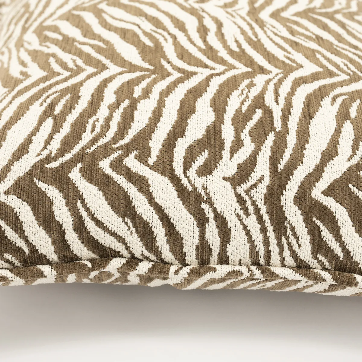 Dekokissen Tigra Brown 45x45 cm