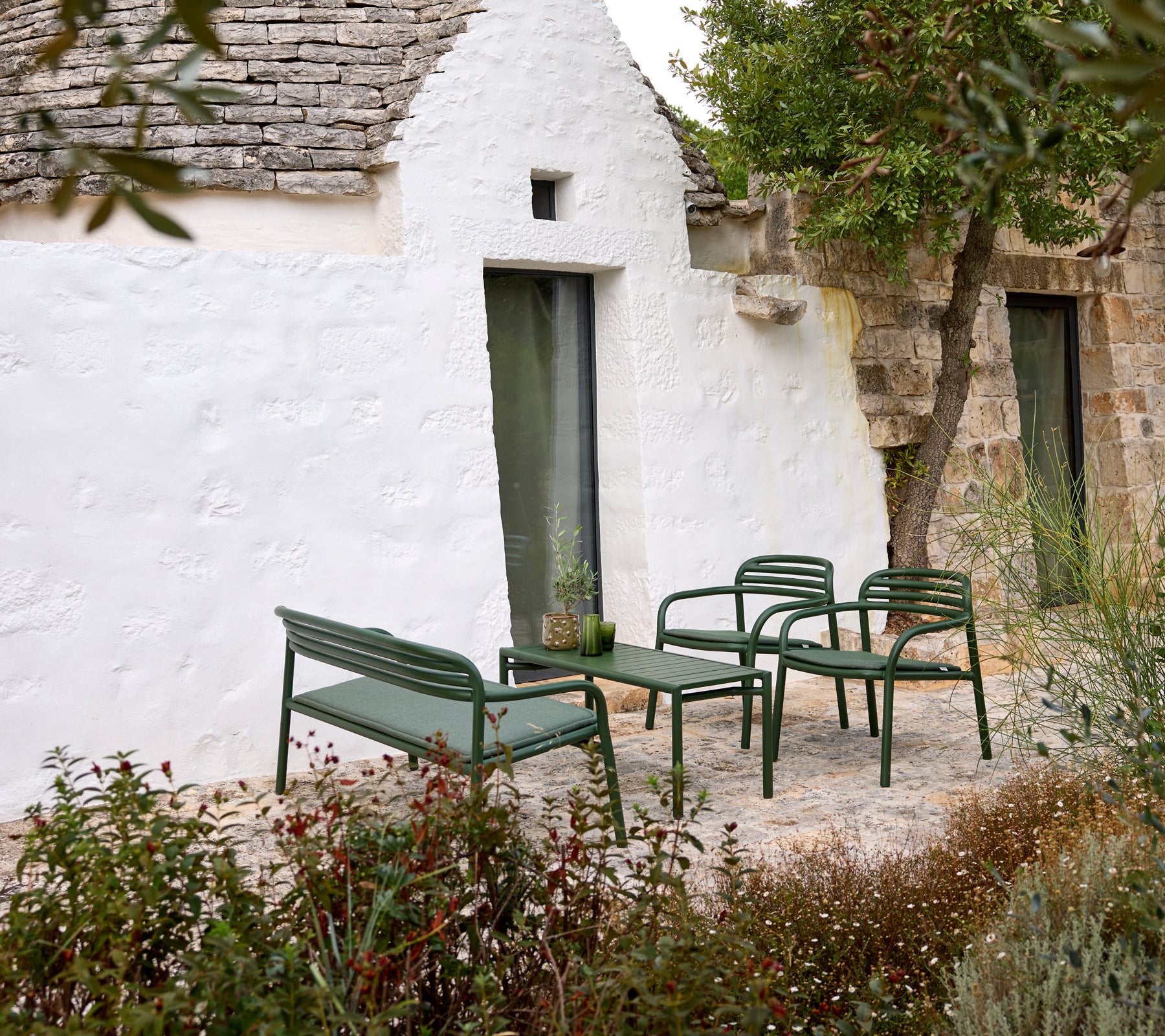 Bliss loungesessel, stapelbar Dark green, aluminium