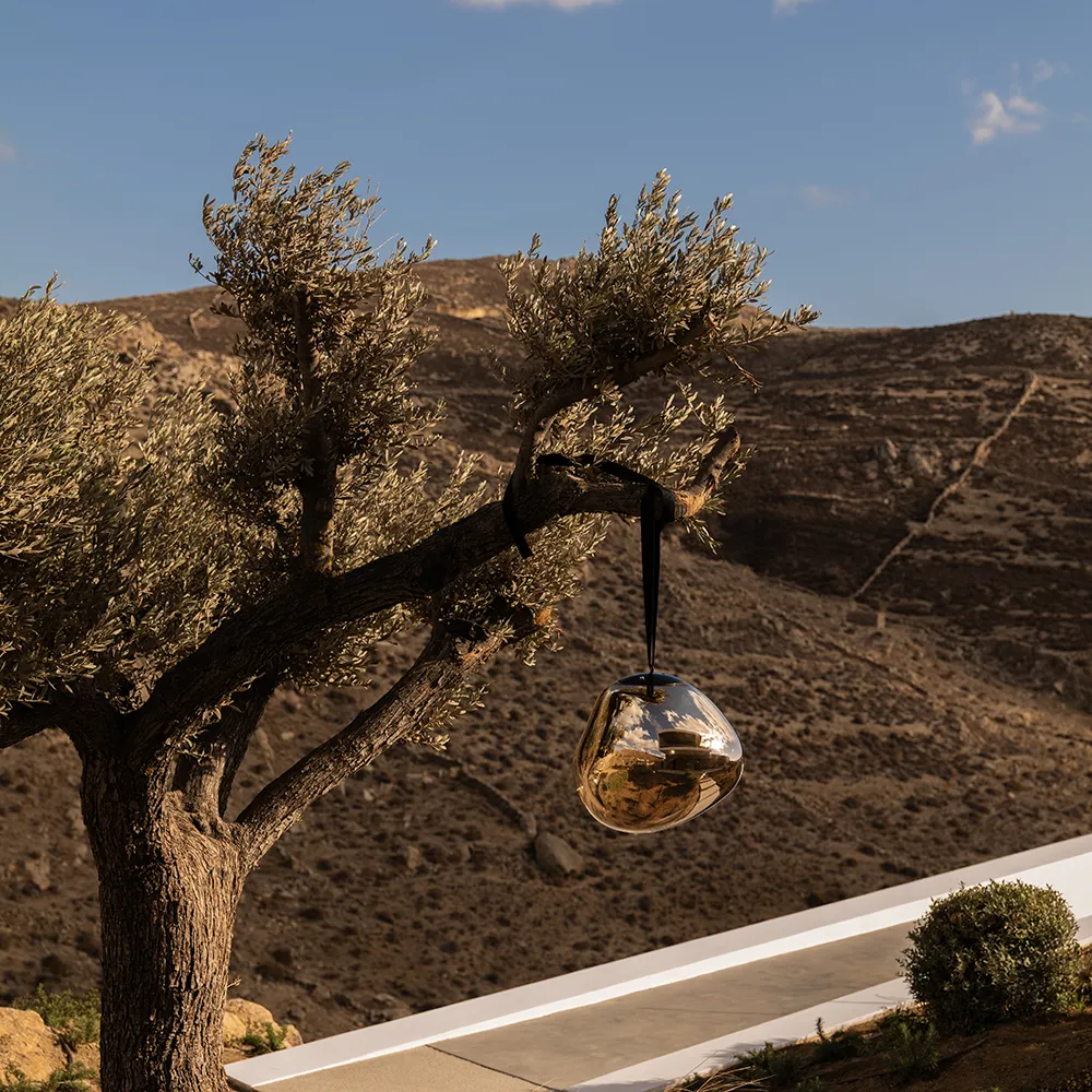 Melt Portable Large Stehlampe Gold LED