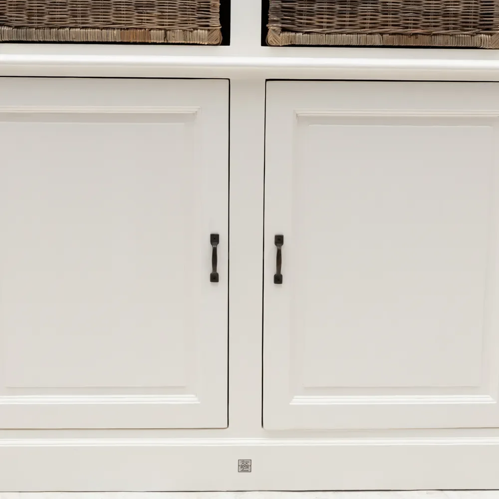 Martha's Vineyard Vitrine