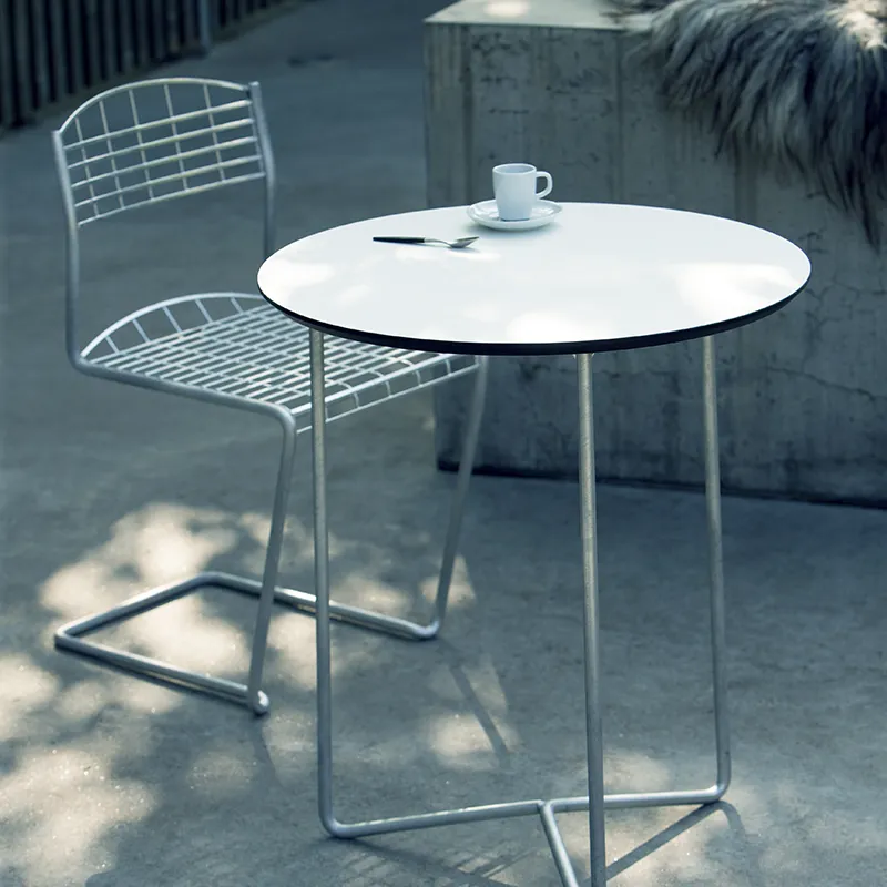 Stuhl High Tech Feuerverzinkt