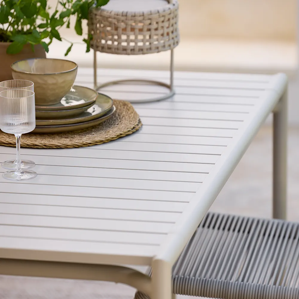 Bliss couchtisch/bank Desert red, aluminium