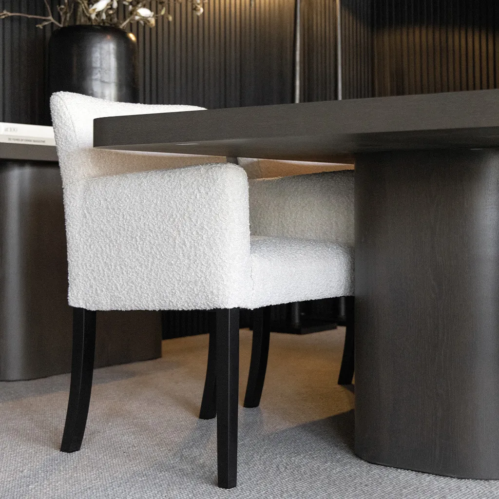 Cloud & Victoria Essgruppe