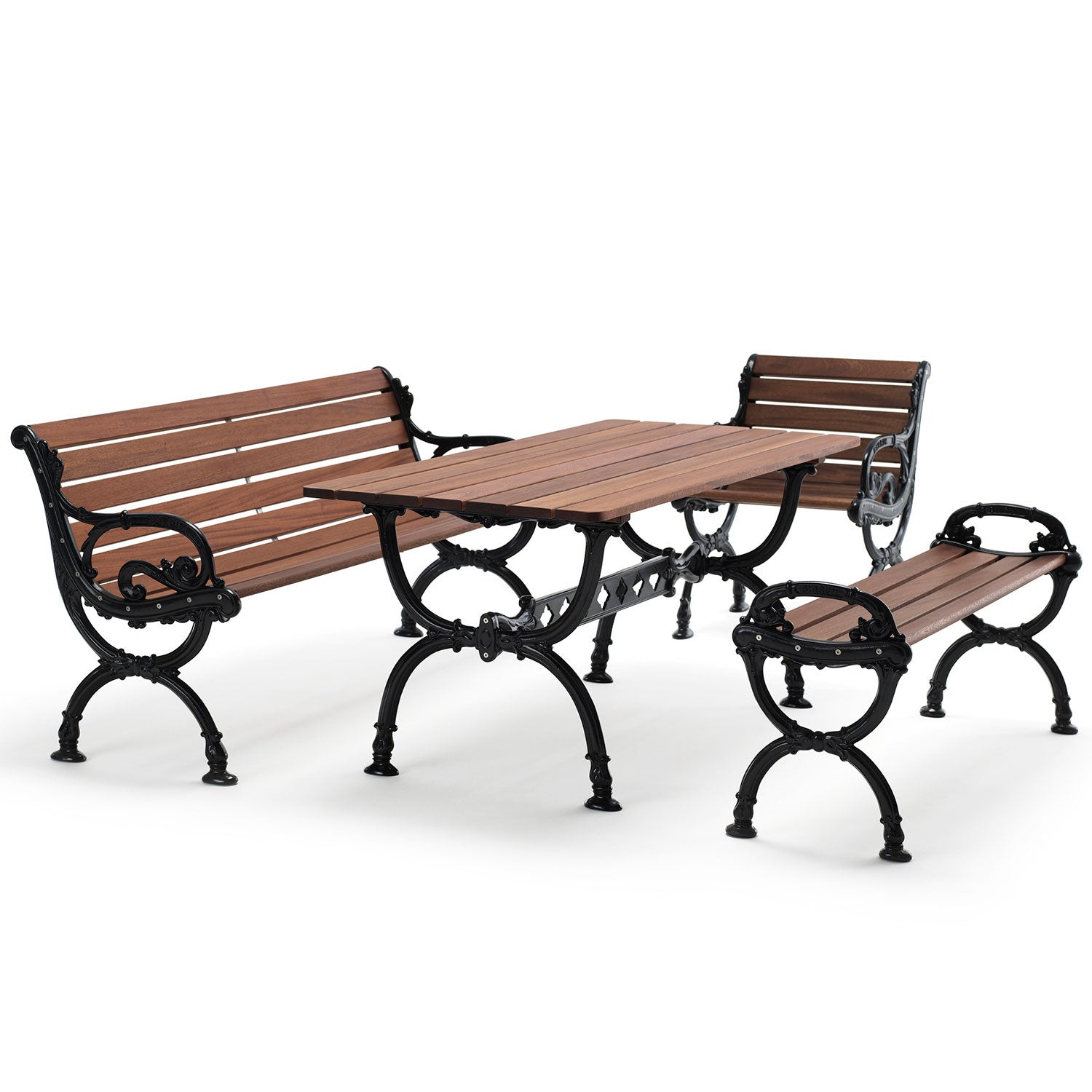 Tabelle Byarum / g:schwarz / h:geölt mah. Byarum Mühle