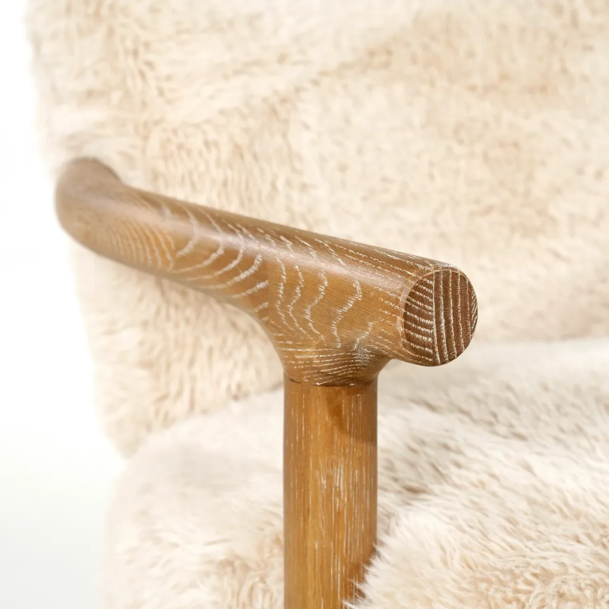 Sessel aus Eschenholz Glenn Cloud Fur Off White