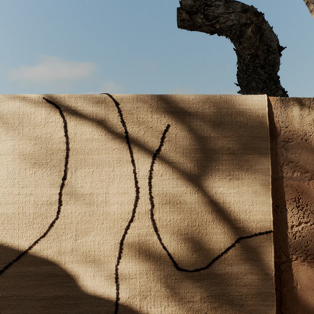 Handgewebter Teppich aus Jute Gesso Off-White 140x200 cm