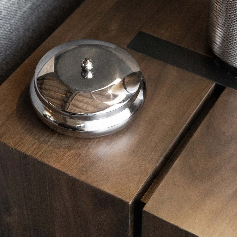 Maddox Couchtisch 80x80 cm braun