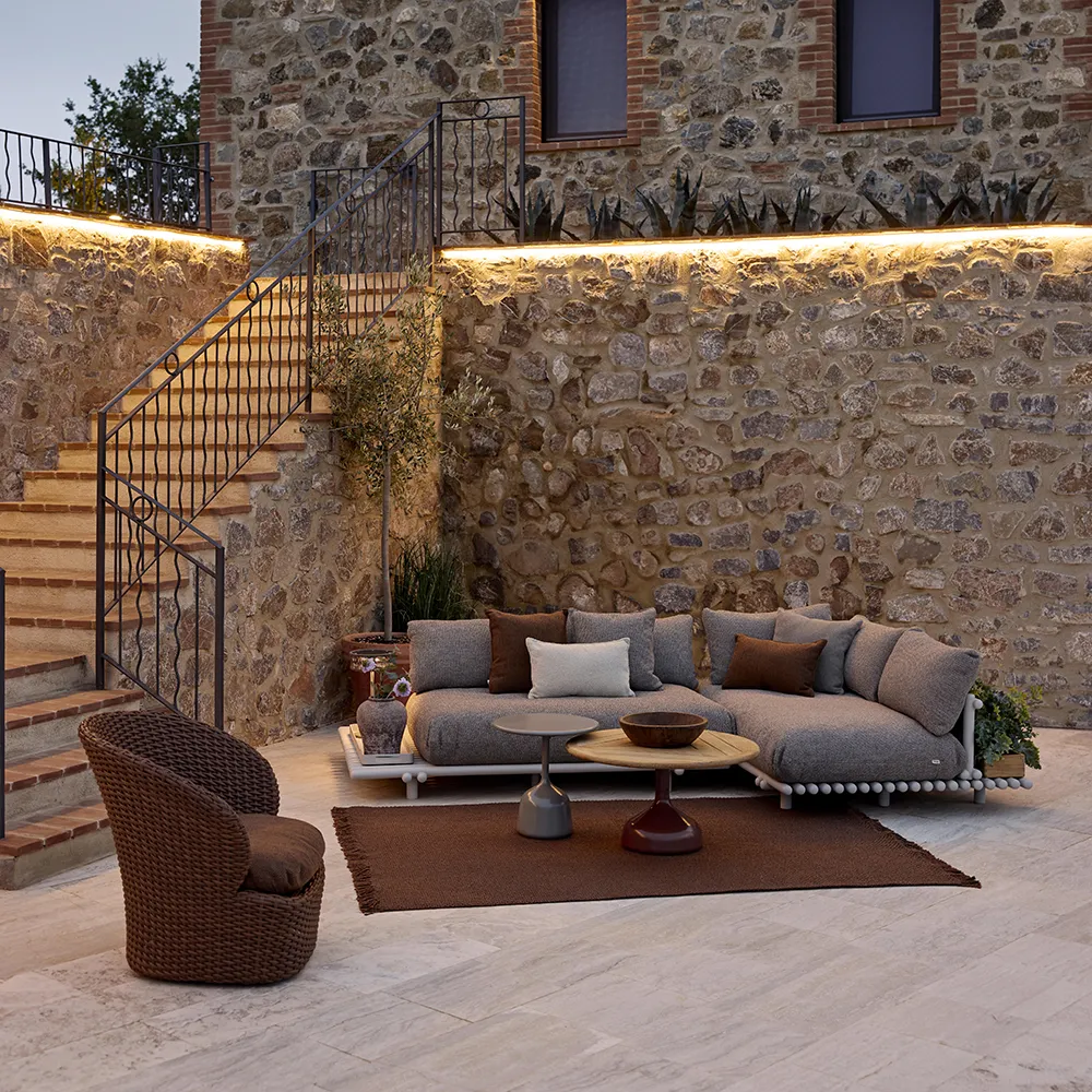 Sticks Sofa mit Chaiselongue Alu/light brown