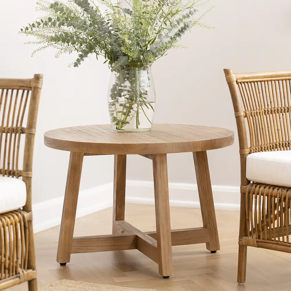 Aksel Couchtisch Ø75 cm Teakholz