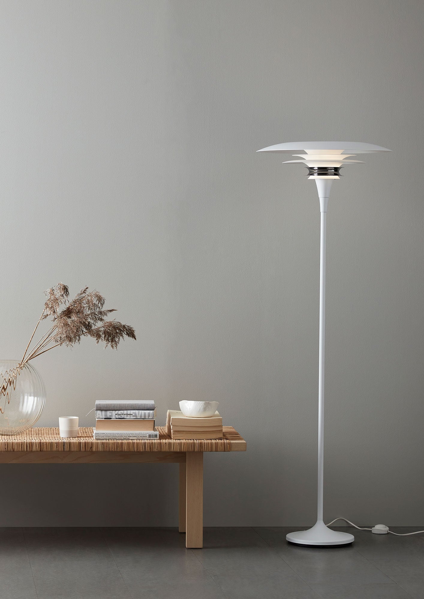 Diablo Stehleuchte D500 Matt Weiß E27 Inkl Leuchtmittel