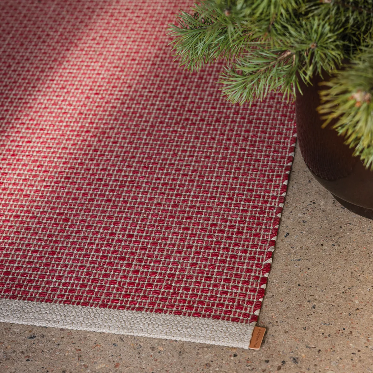 Waschbarer Kunststoffteppich NILS Dark Red 70x120 cm