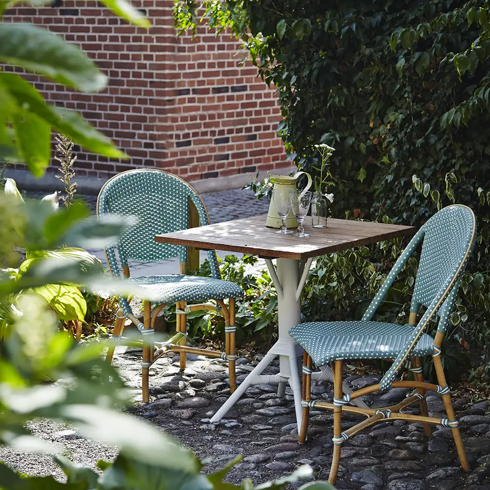 Nicole Cafétisch 70x70 cm