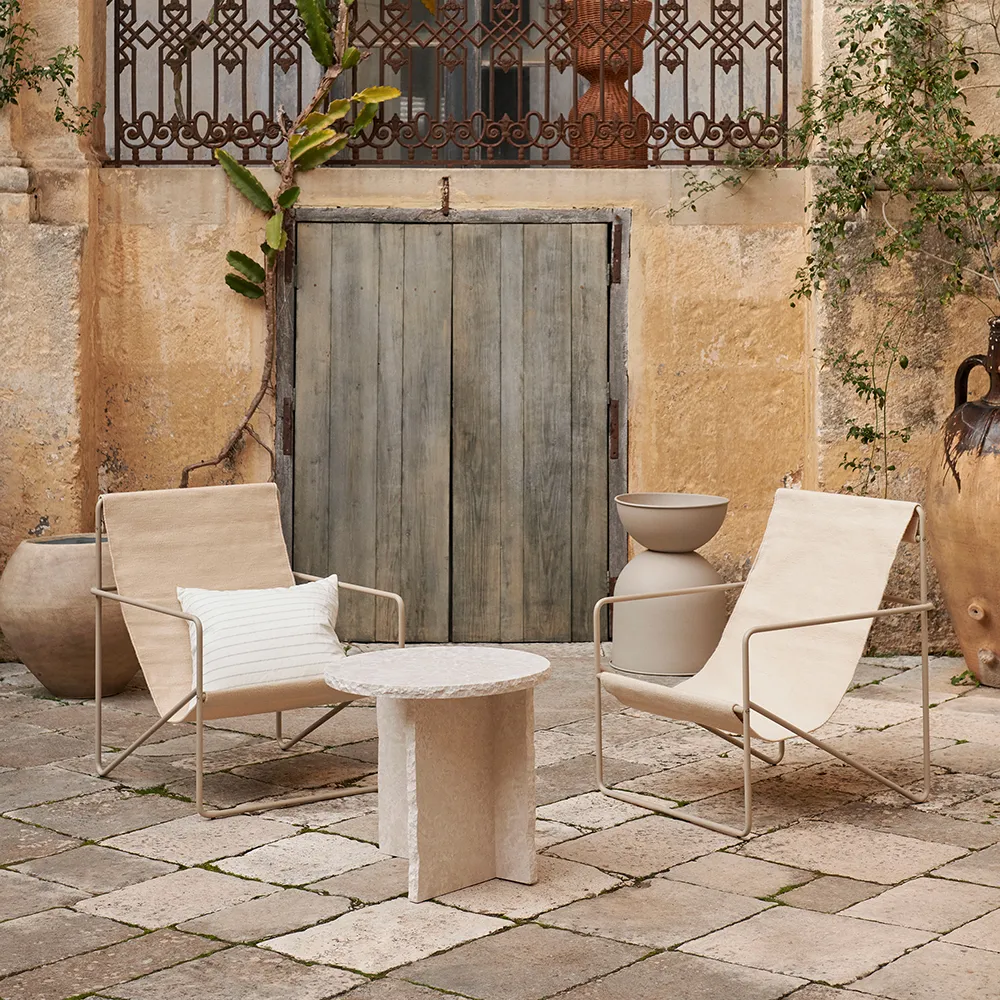 Mineral Sculptural Beistelltisch