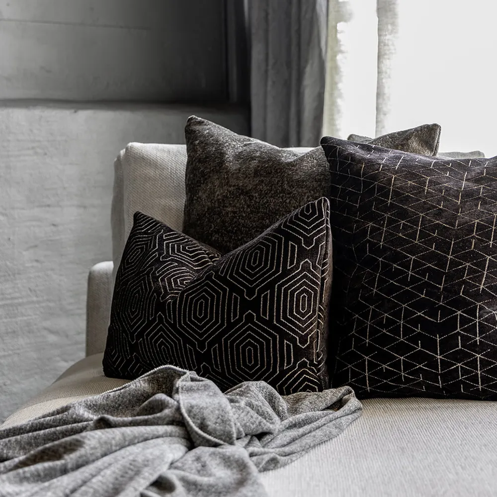 Laurel Diamond dunkelbraun Kissenbezug 60x40 cm