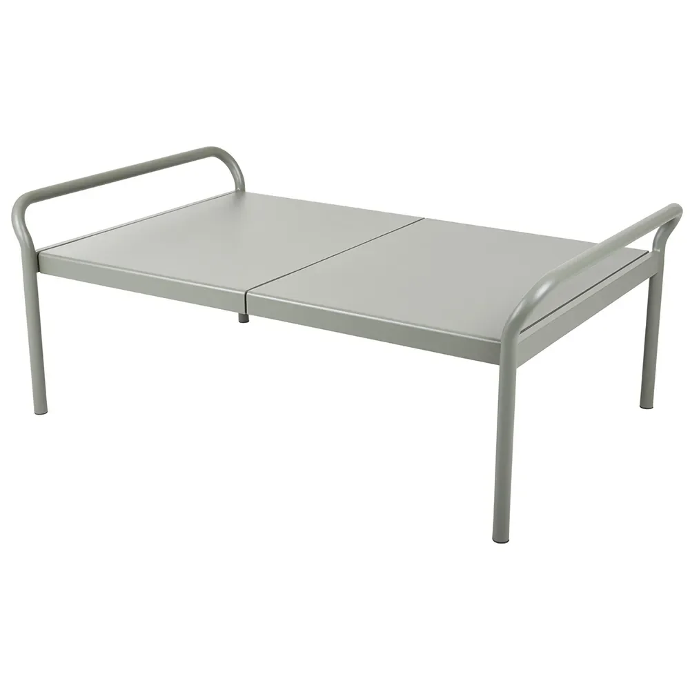 Sling Couchtisch 135x85 Grün