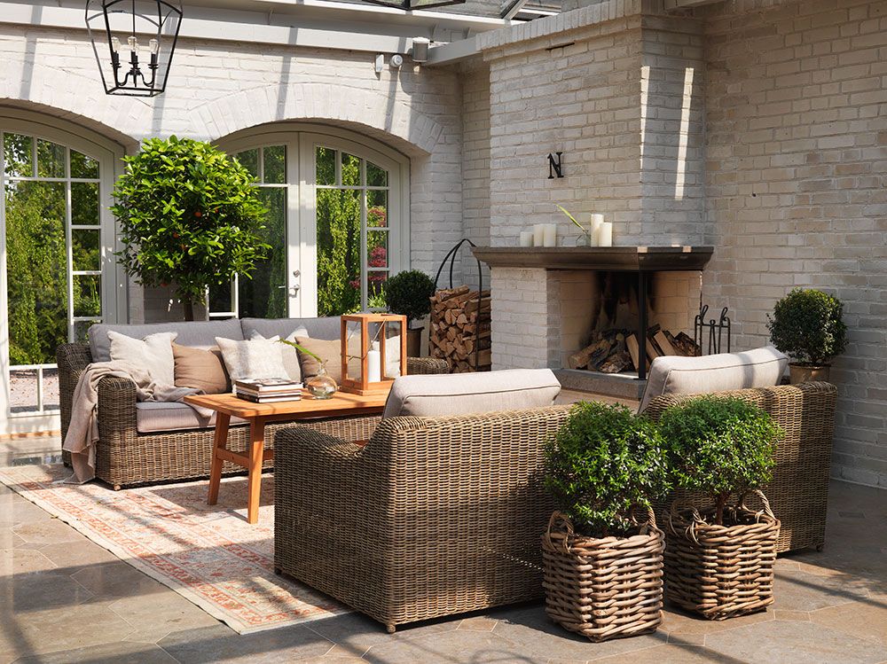 Glendon Sofa rustikal Rattan