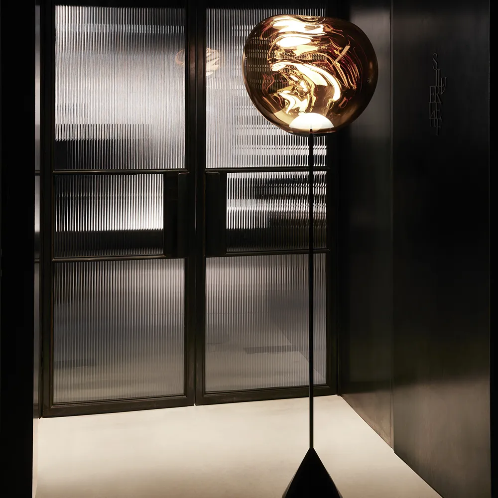 Melt Cone Slim Stehlampe Gold LED