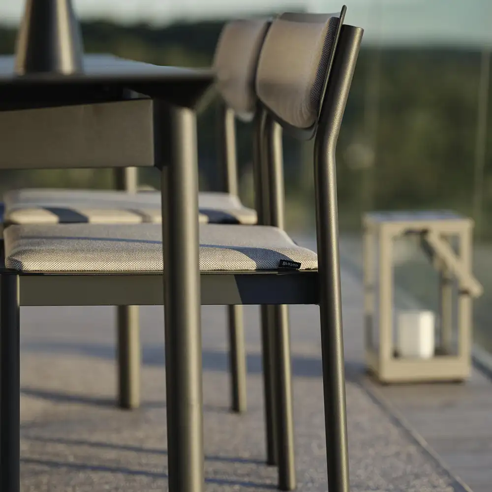 B45 & Gusty Esstischgruppe