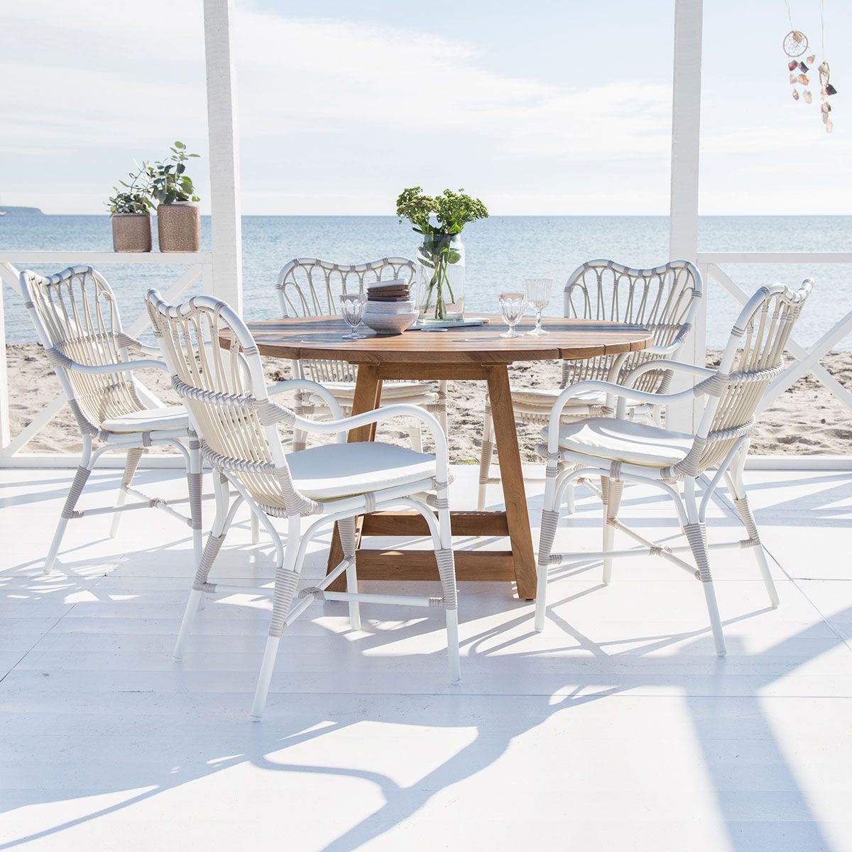 Margret Sessel Rattan weiß / beige